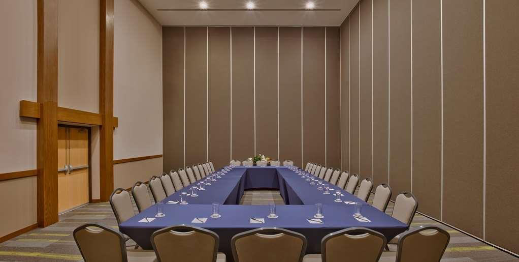 Galeria Plaza Irapuato Hotel Kemudahan gambar